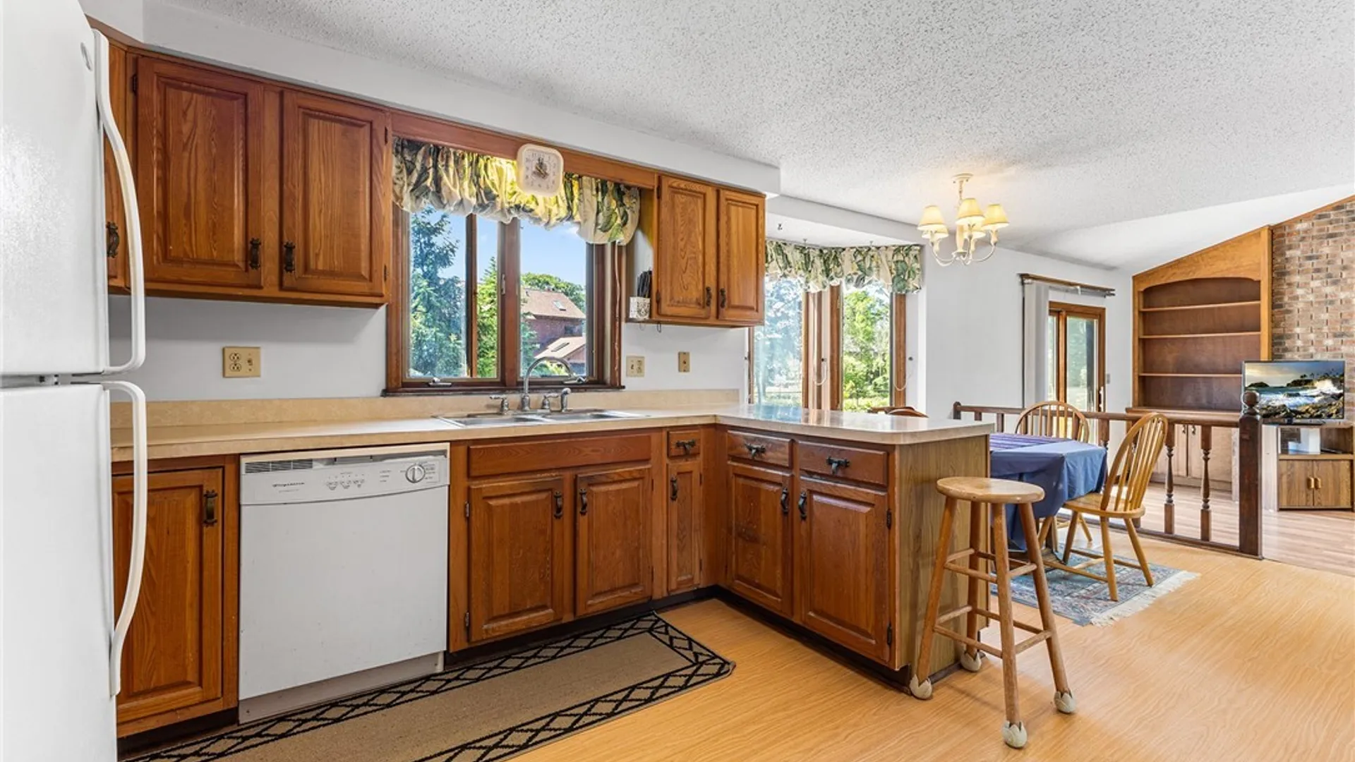 Property at 47 Windridge Court, Amherst, NY 14221 13