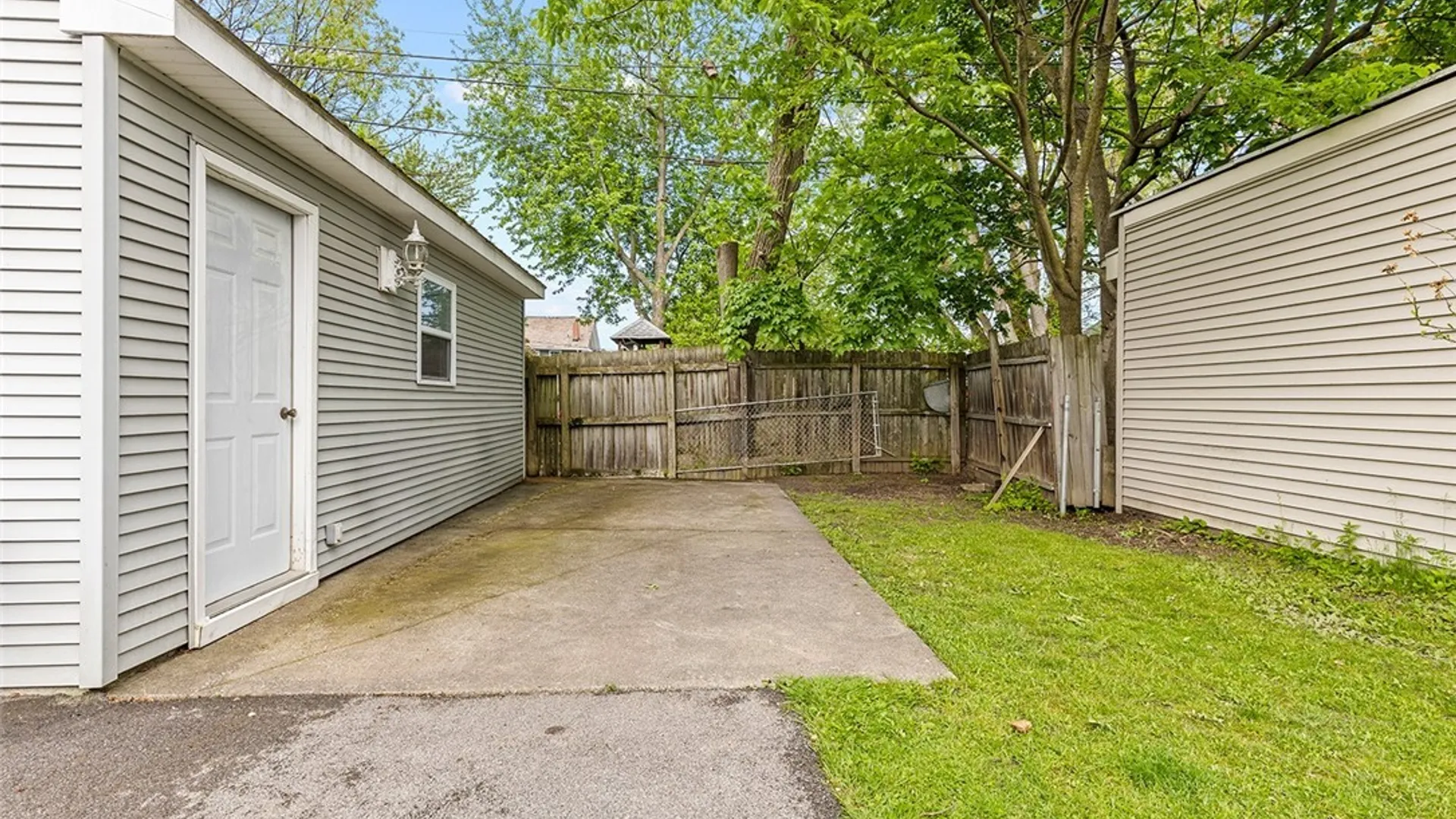 Property at 230 Parker Avenue, Buffalo, NY 14214 42