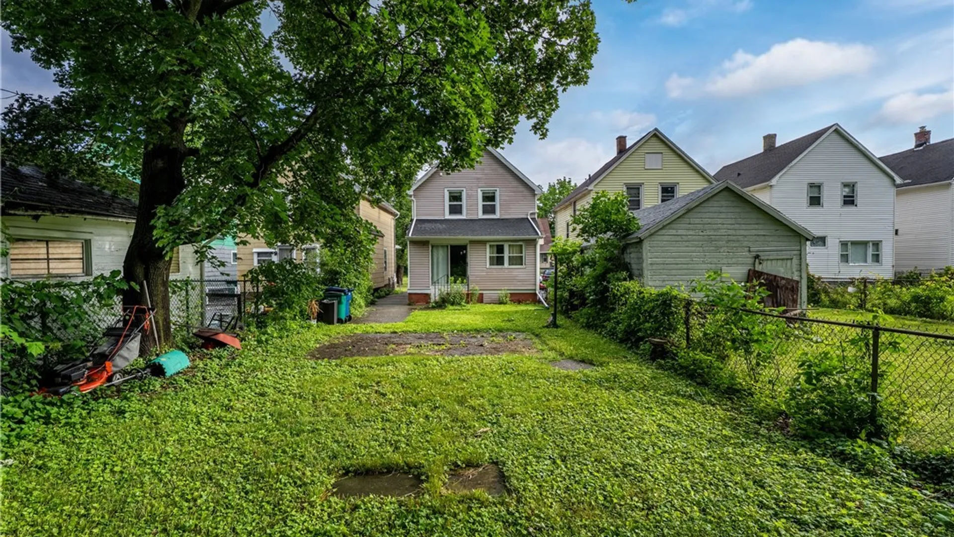 Property at 29 Wade Avenue, Buffalo, NY 14214 36