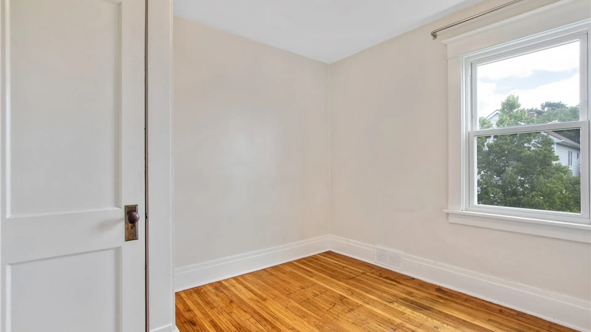 Property at 509 Hinman Avenue, Buffalo, NY 14216 3