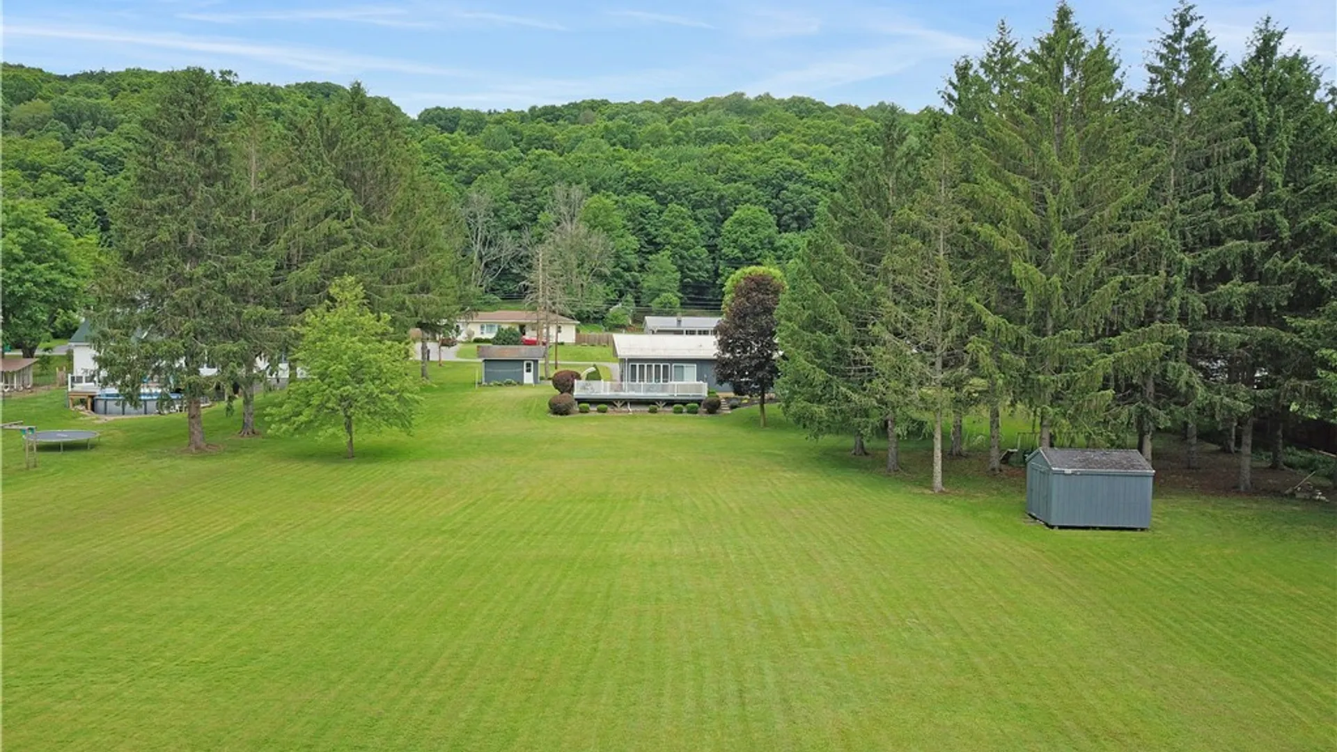 Property at 230 Wyoming Street, Warsaw, NY 14569 10