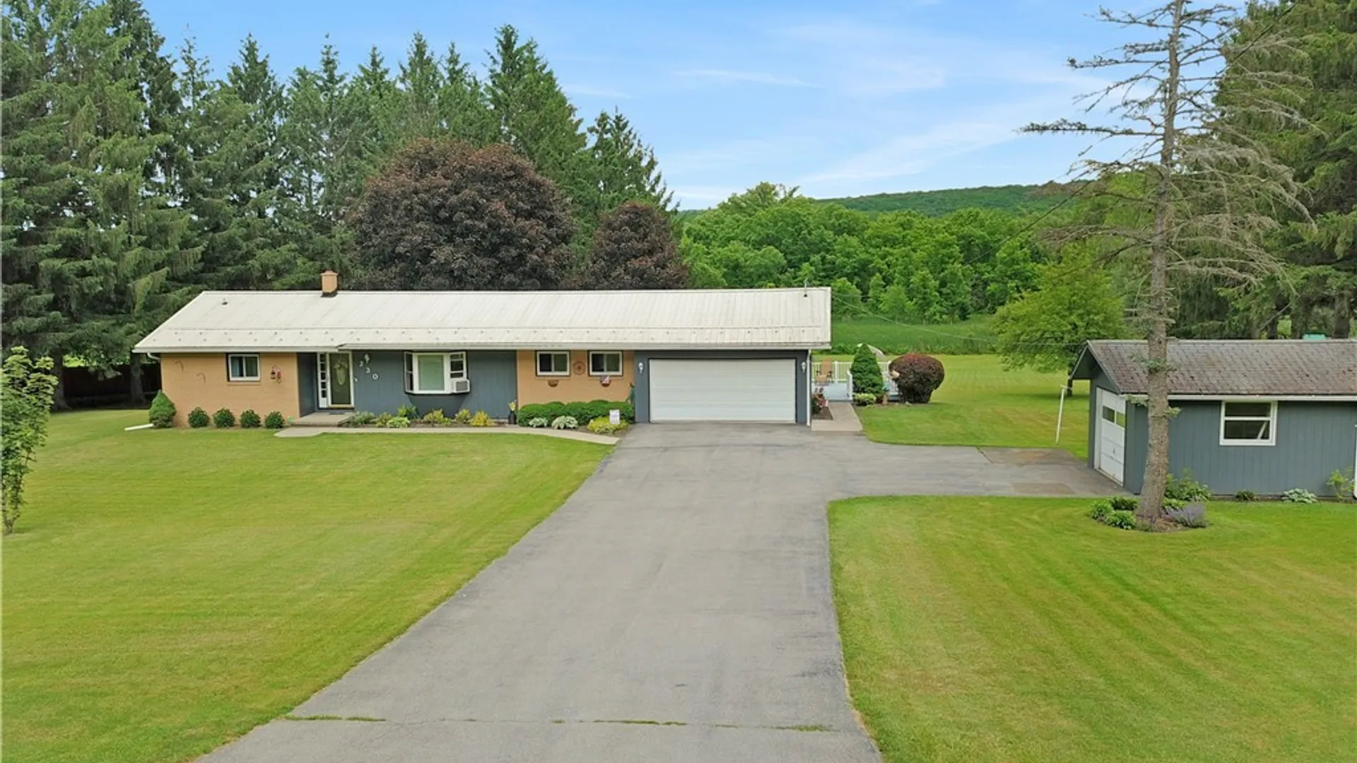 Property at 230 Wyoming Street, Warsaw, NY 14569 3
