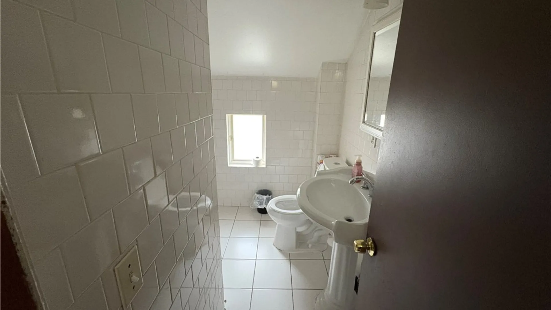 Property at 557 Maple Street, Rochester, NY 14611 16
