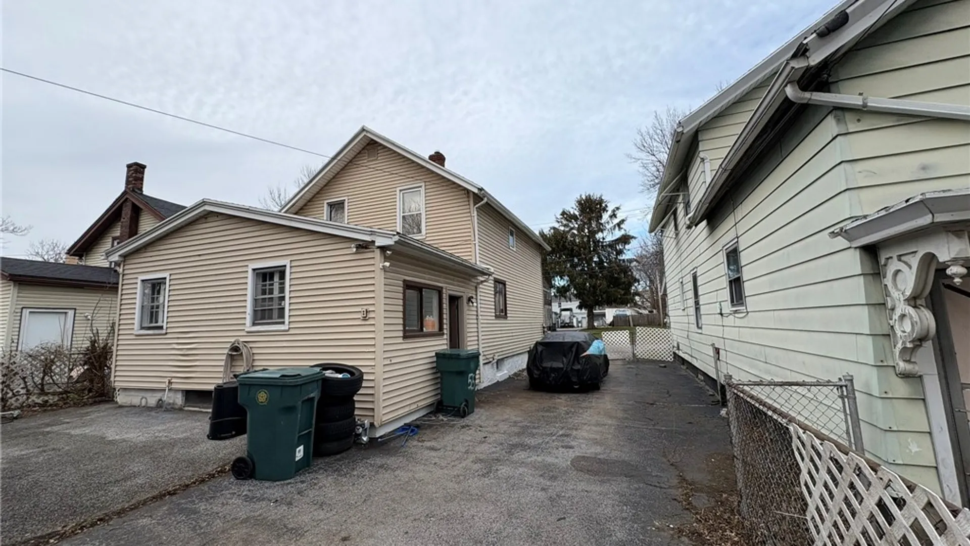 Property at 557 Maple Street, Rochester, NY 14611 34