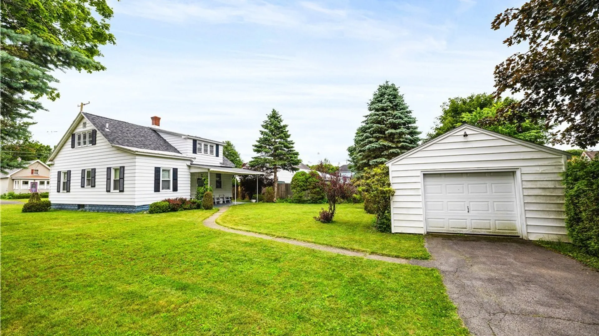 Property at 802 Oakwood Street, Rome, NY 13440 23