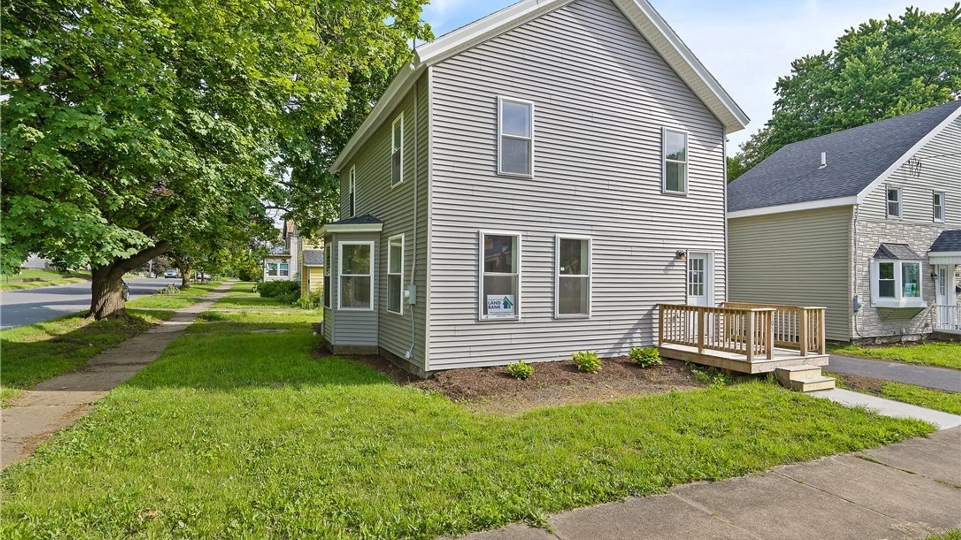 Property at 105 E Cayuga Street, Oswego, NY 13126 2