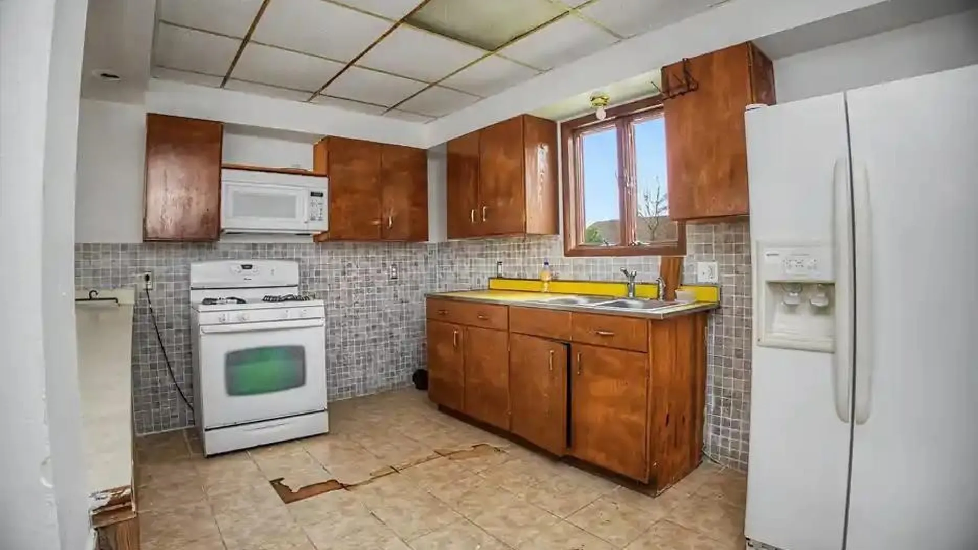 Property at 2015 Genesee Street, Buffalo, NY 14211 22