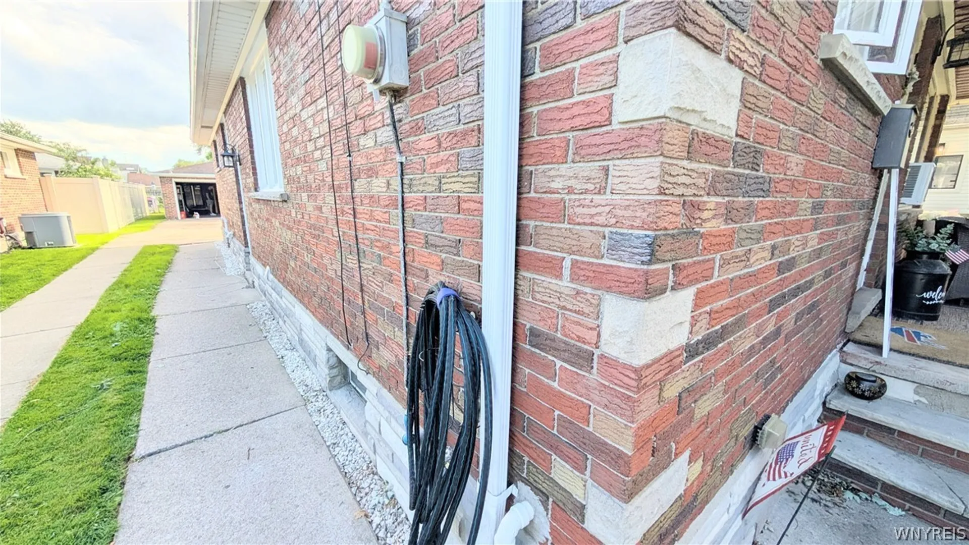 Property at 8915 Brookside Drive, Niagara Falls, NY 14304 32
