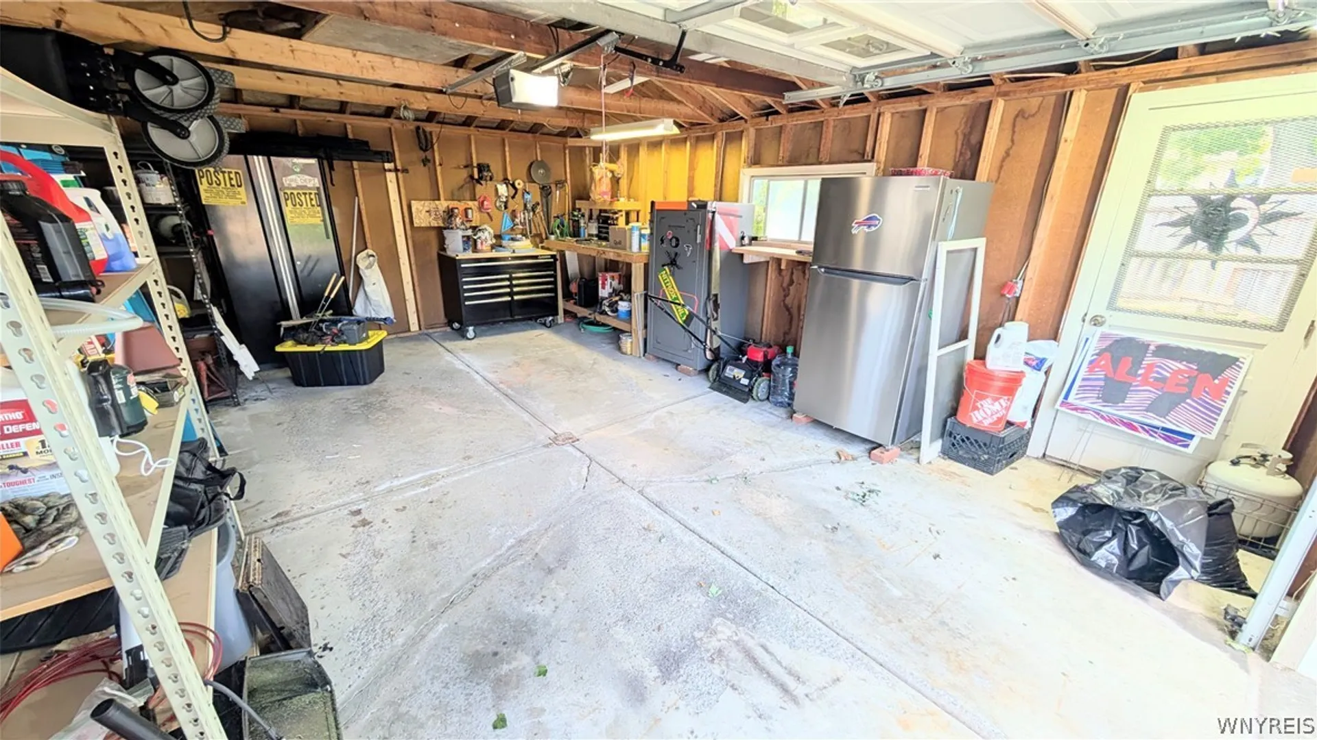 Property at 8915 Brookside Drive, Niagara Falls, NY 14304 36