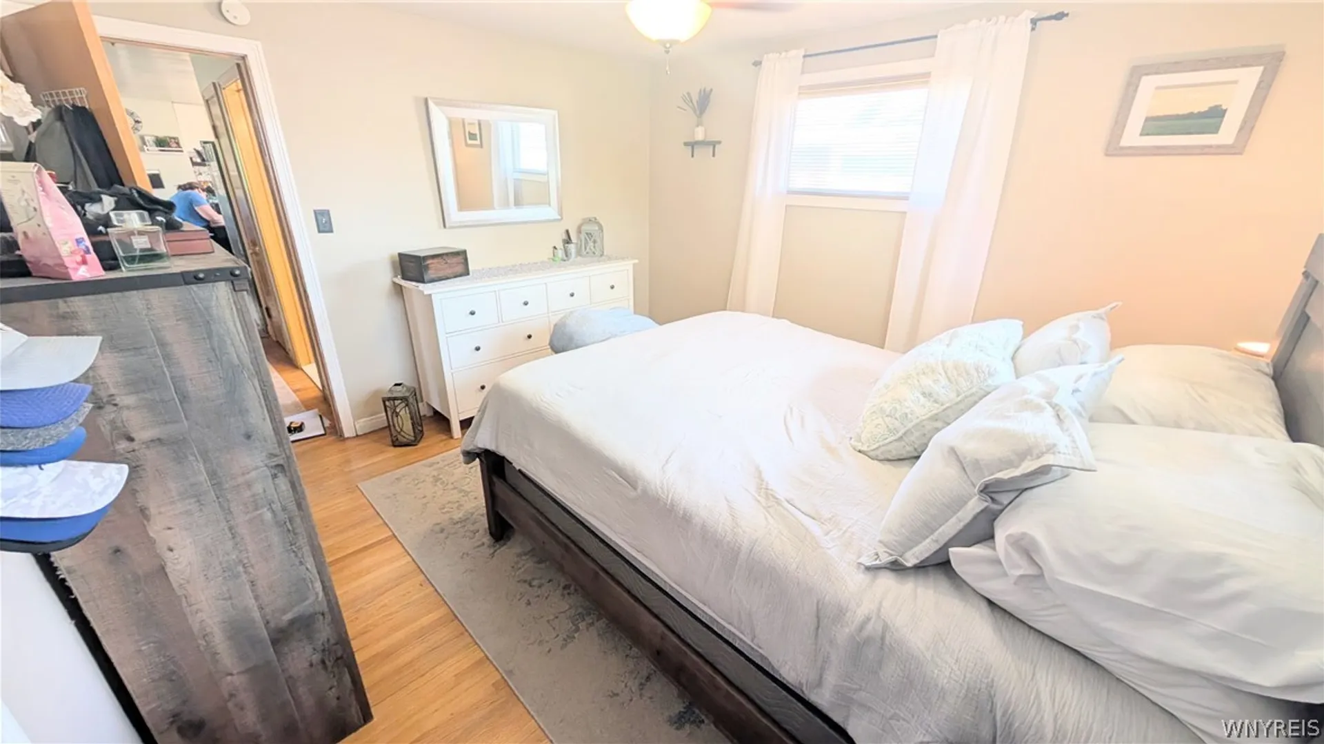 Property at 8915 Brookside Drive, Niagara Falls, NY 14304 4