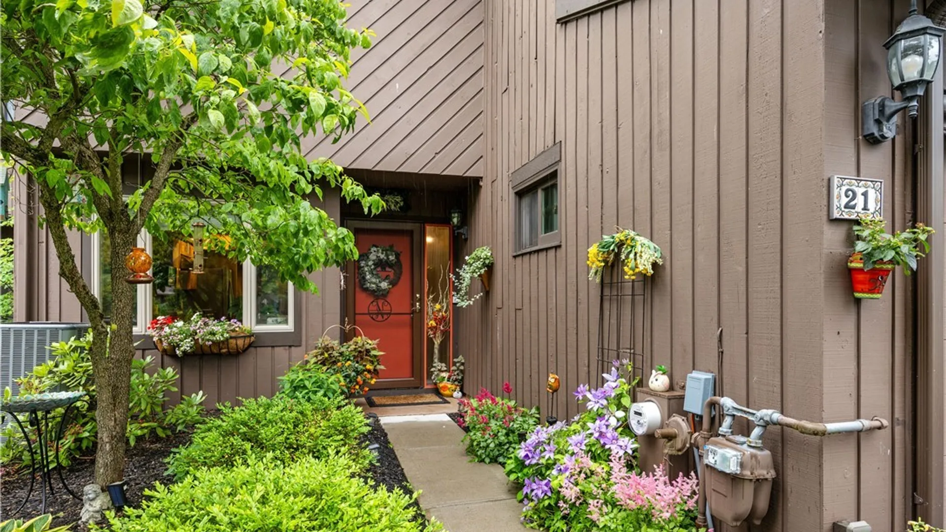 Property at 21 Jarvis Drive, Manlius, NY 13104 3