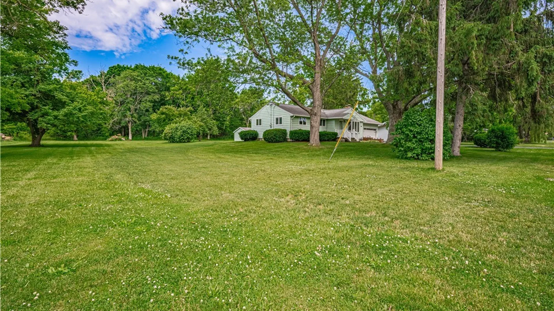 Property at 5812 Joanne Drive, Cambria, NY 14132 42