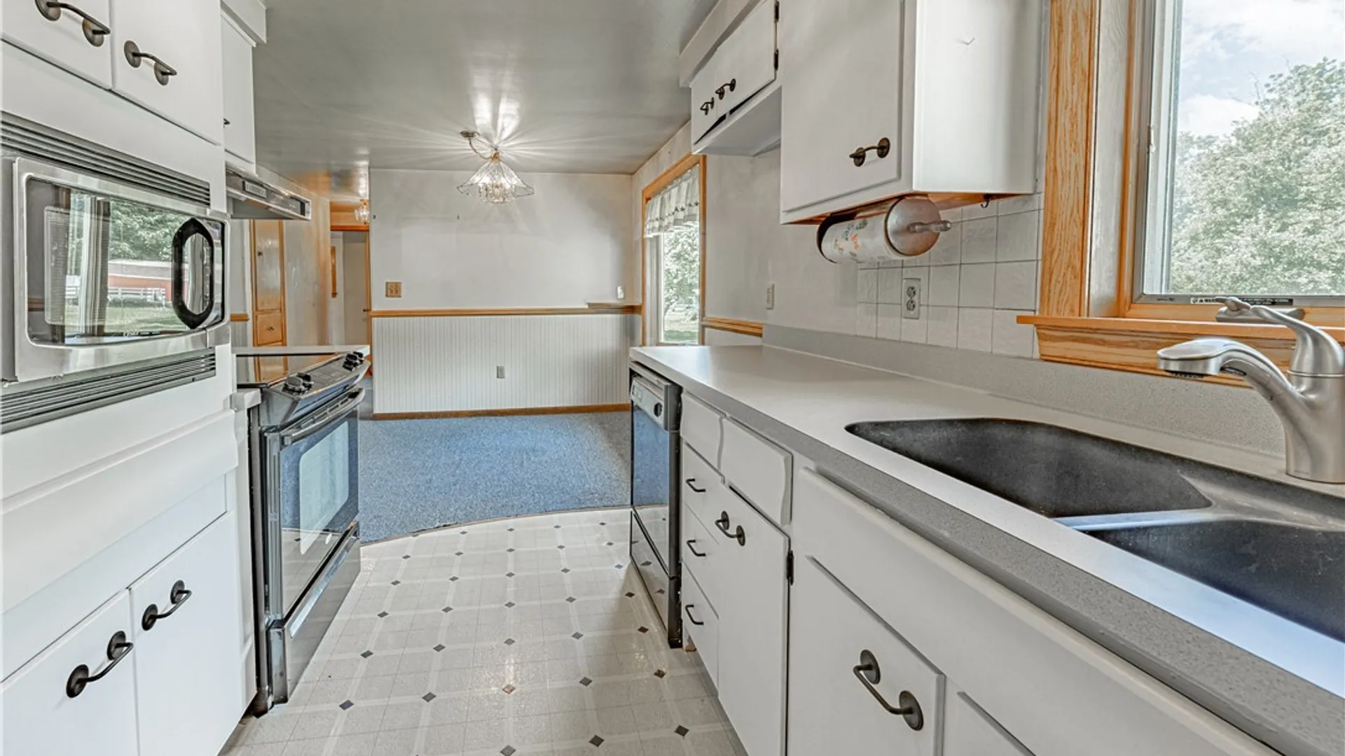 Property at 5812 Joanne Drive, Cambria, NY 14132 7