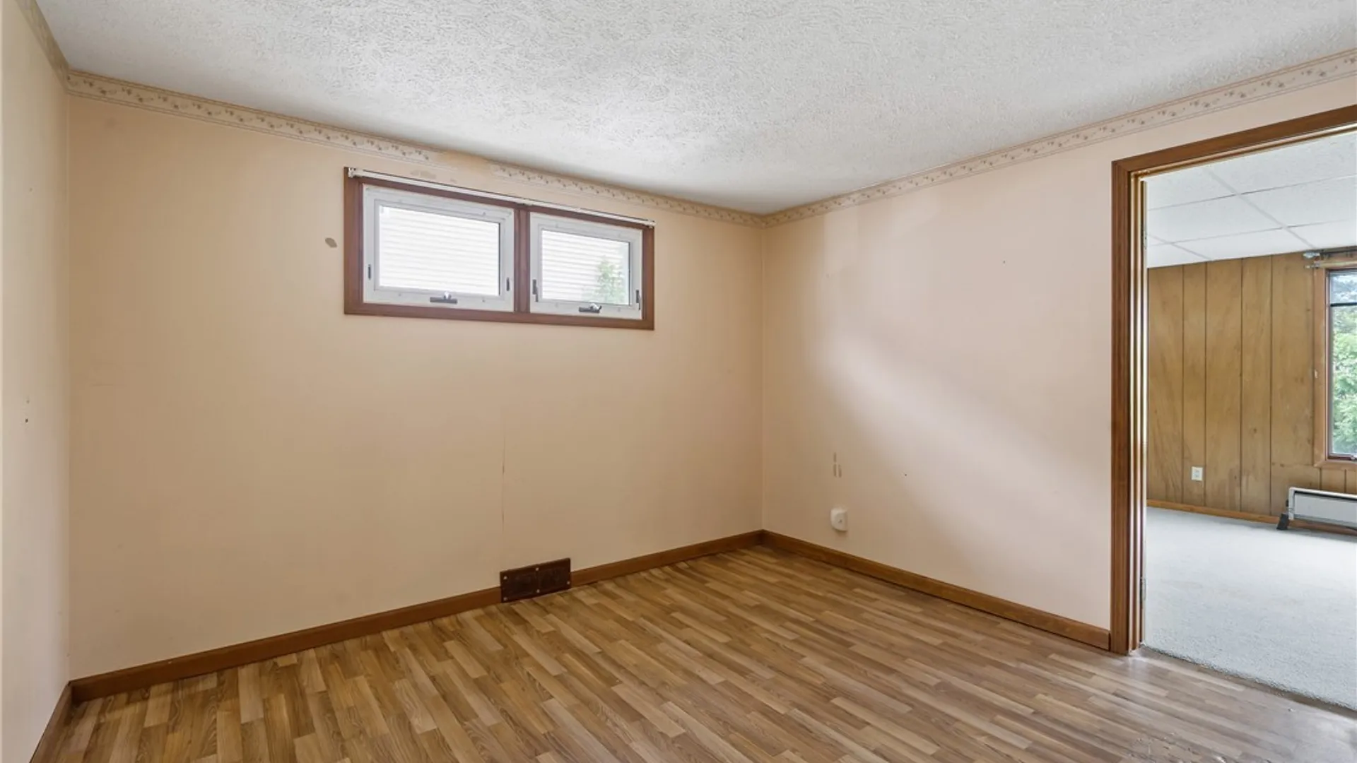 Property at 111 Wilmore Place, Syracuse, NY 13208 13