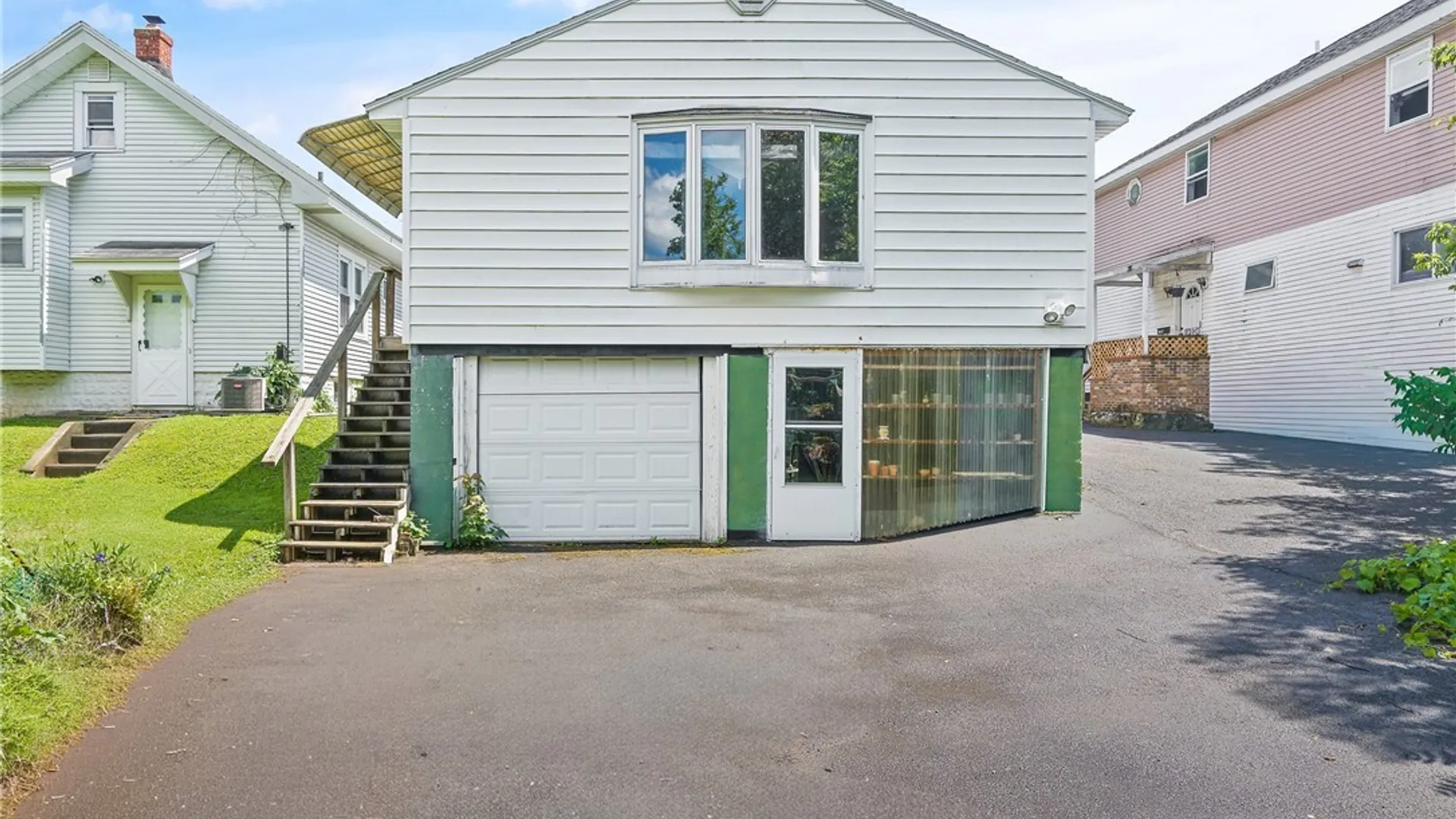 Property at 111 Wilmore Place, Syracuse, NY 13208 24