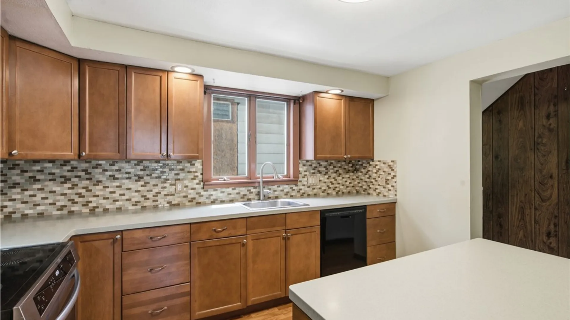 Property at 1116 Wadsworth Street, Syracuse, NY 13208 13