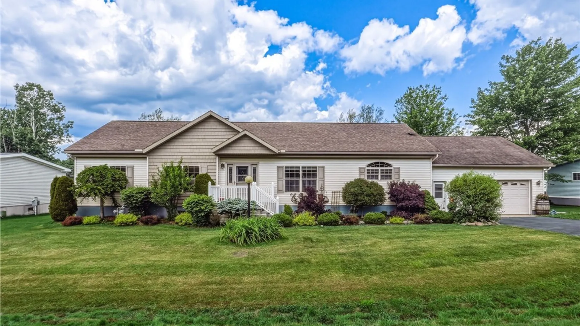 Property at 128 Pazdur Boulevard, Westmoreland, NY 13440 2
