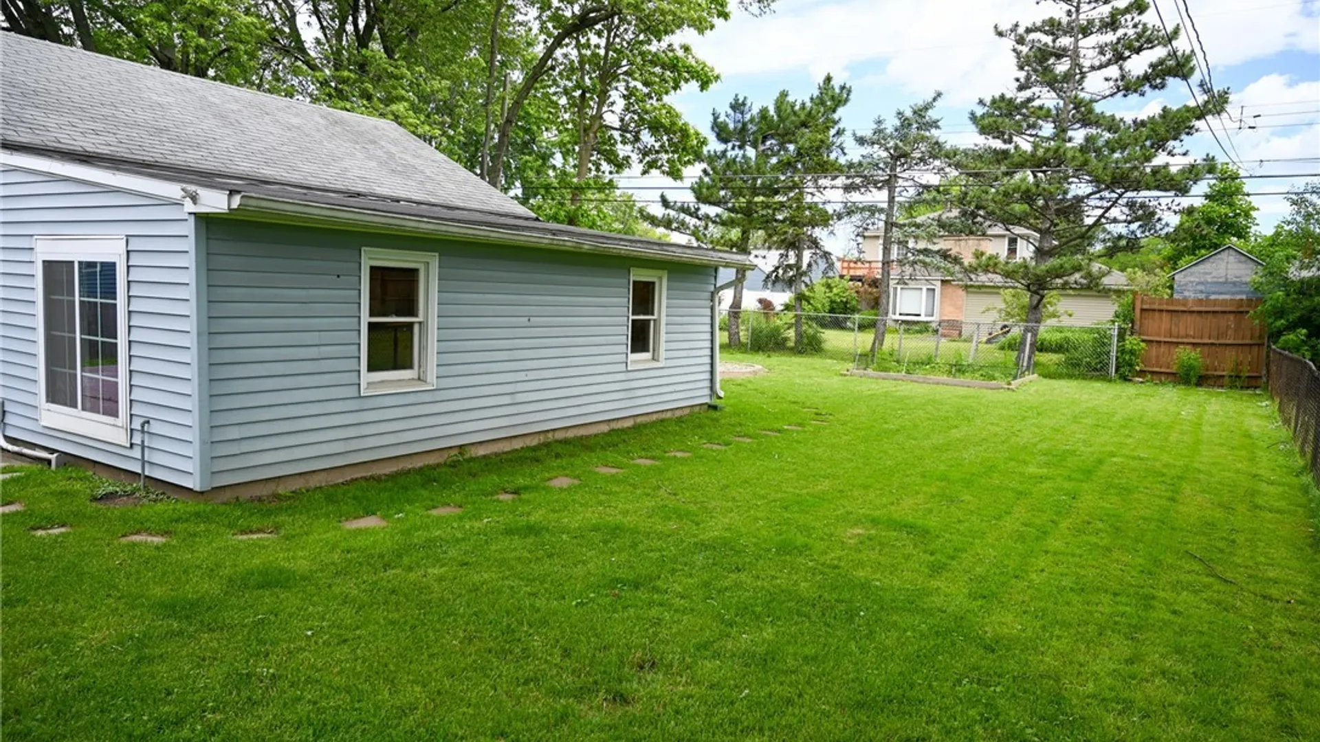 Property at 100 Moulton Avenue, Tonawanda, NY 14223 29