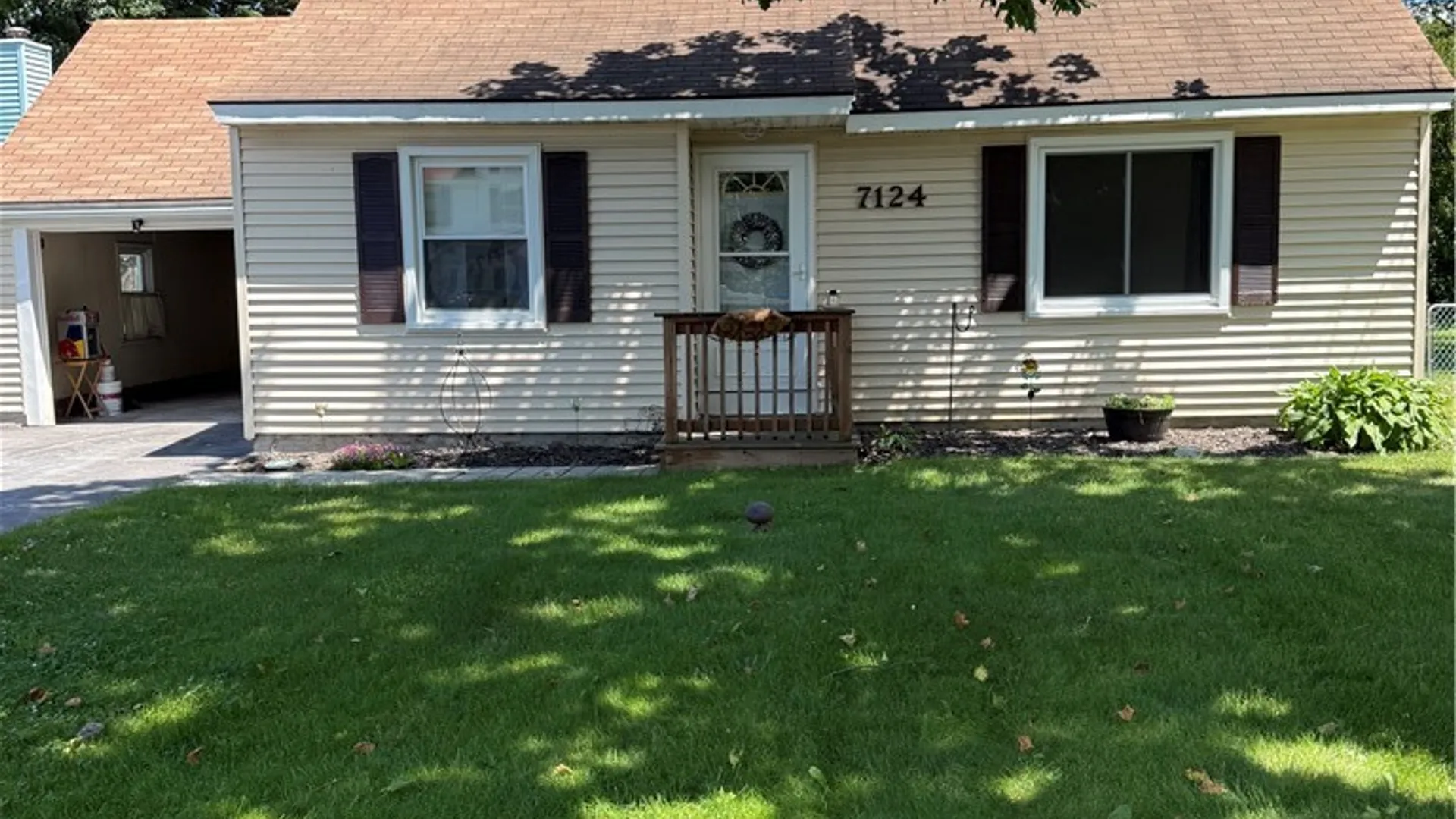 Property at 7124 Buckley Road, Salina, NY 13088 2
