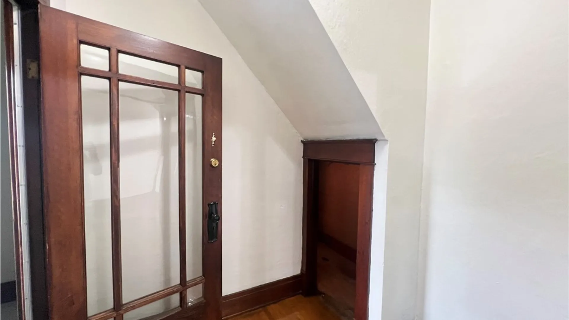 Property at 22 Edgewood Avenue, Buffalo, NY 14220 9