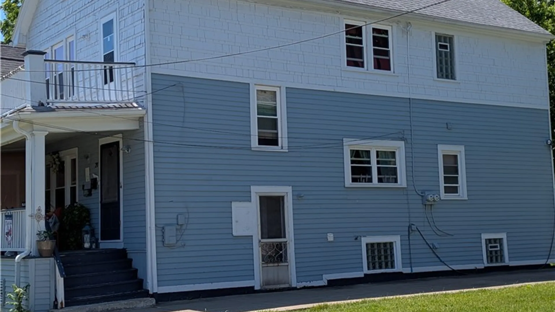 Property at 20 Richlawn Avenue, Buffalo, NY 14215 6