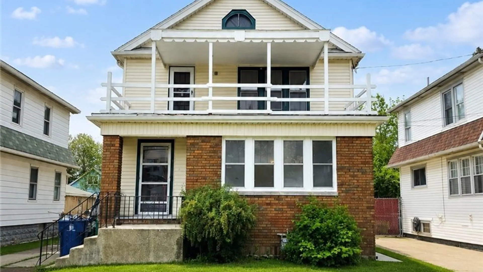 Property at 31 Dartmouth Avenue, Buffalo, NY 14215 2