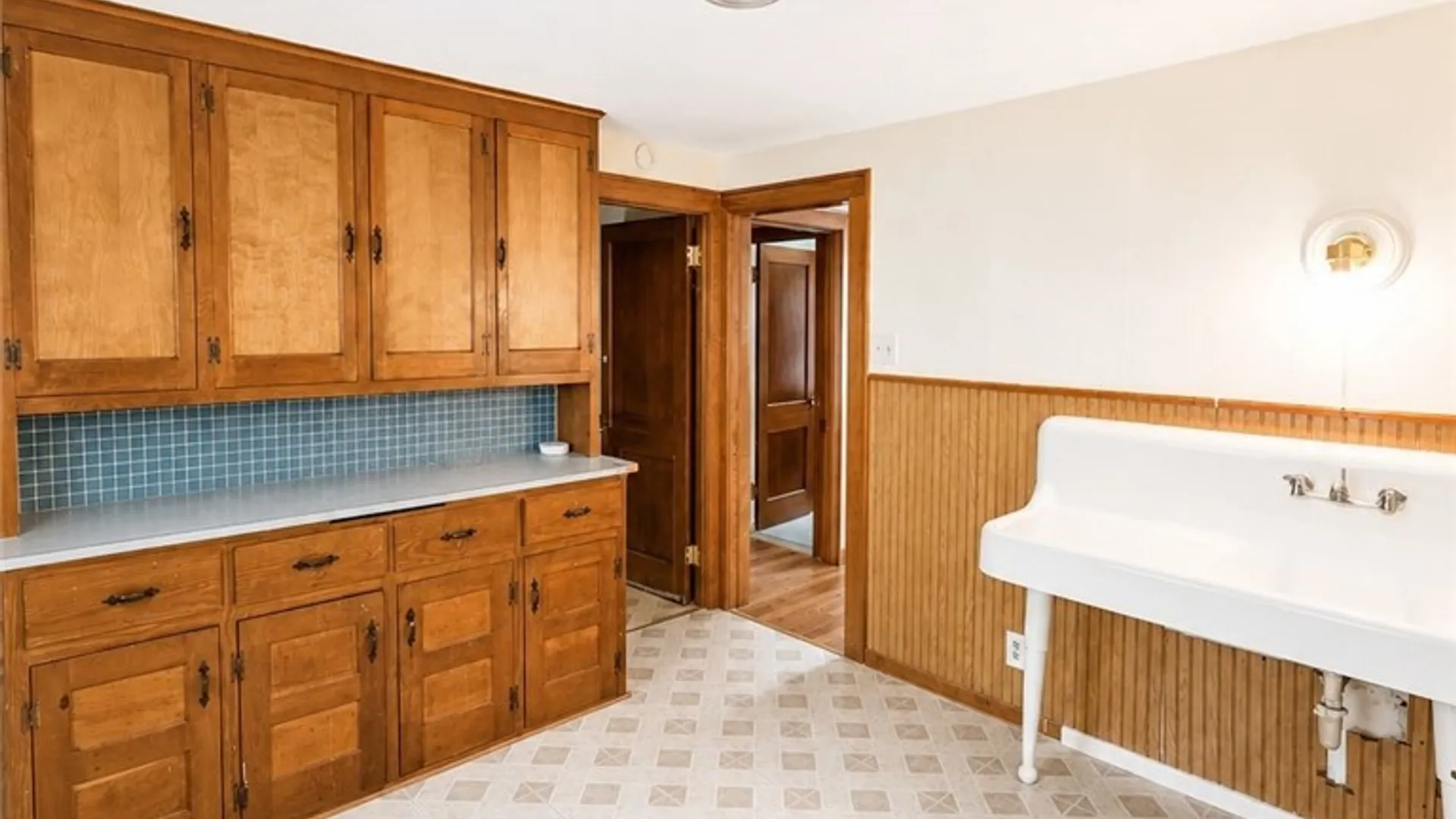 Property at 31 Dartmouth Avenue, Buffalo, NY 14215 30