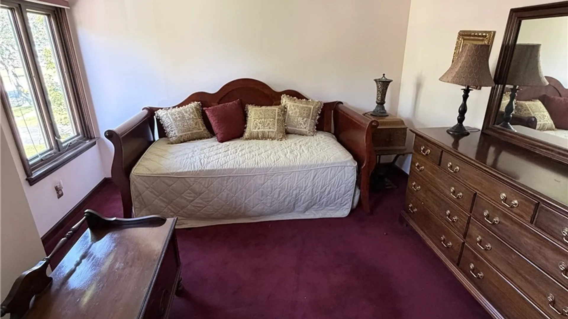 Property at 66 Amberwood Drive, Grand Island, NY 14072 16