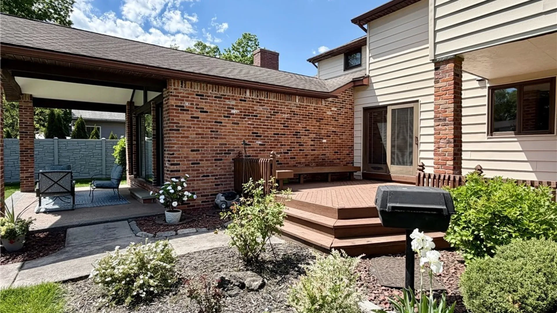 Property at 66 Amberwood Drive, Grand Island, NY 14072 29