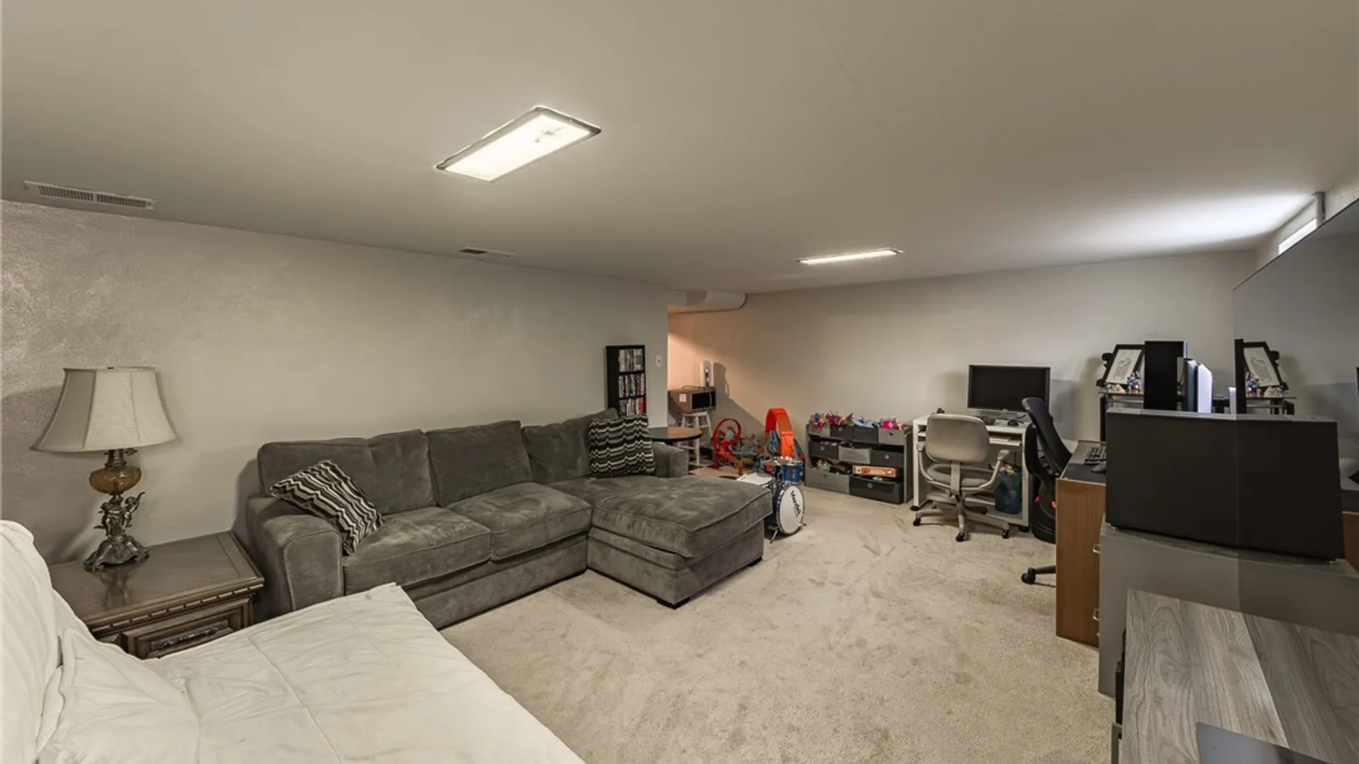 Property at 24 Huxley Drive, Amherst, NY 14226 38
