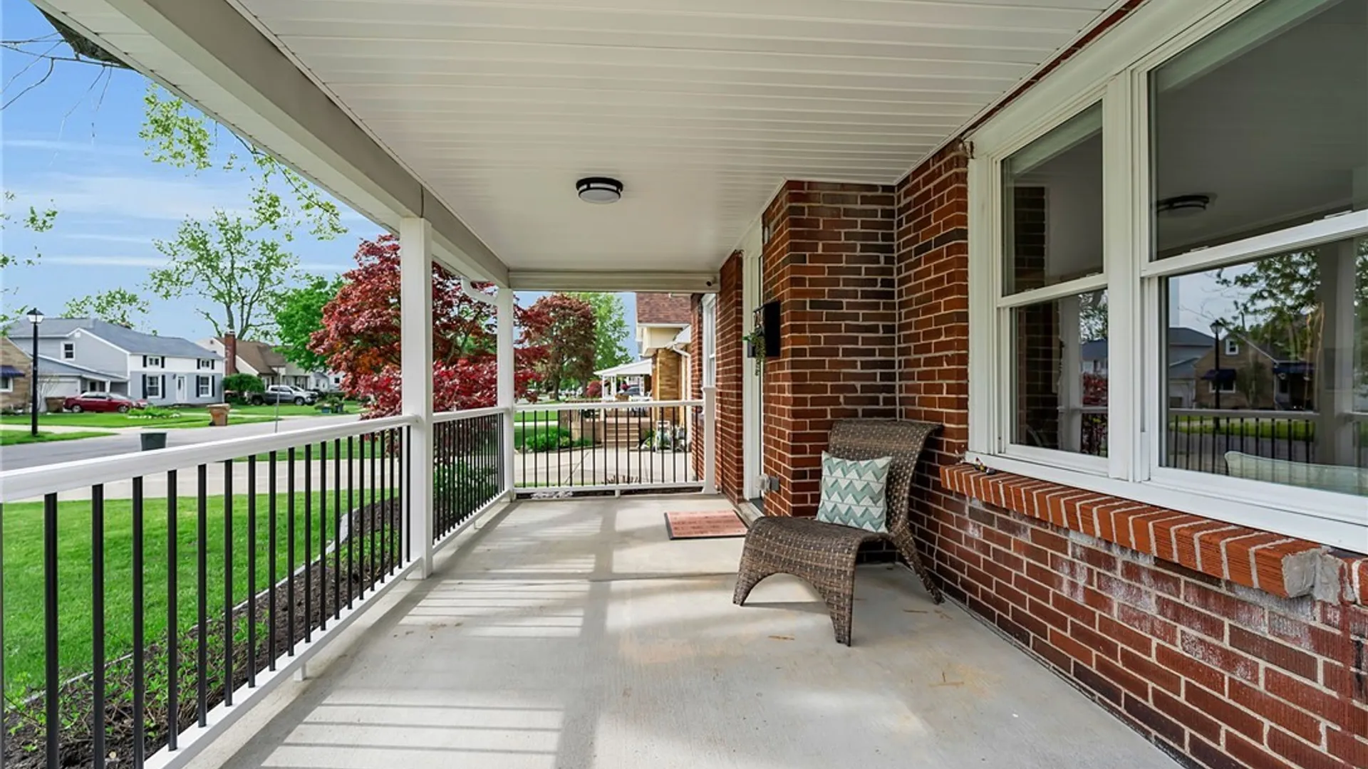 Property at 224 S Huxley Drive, Cheektowaga, NY 14225 3