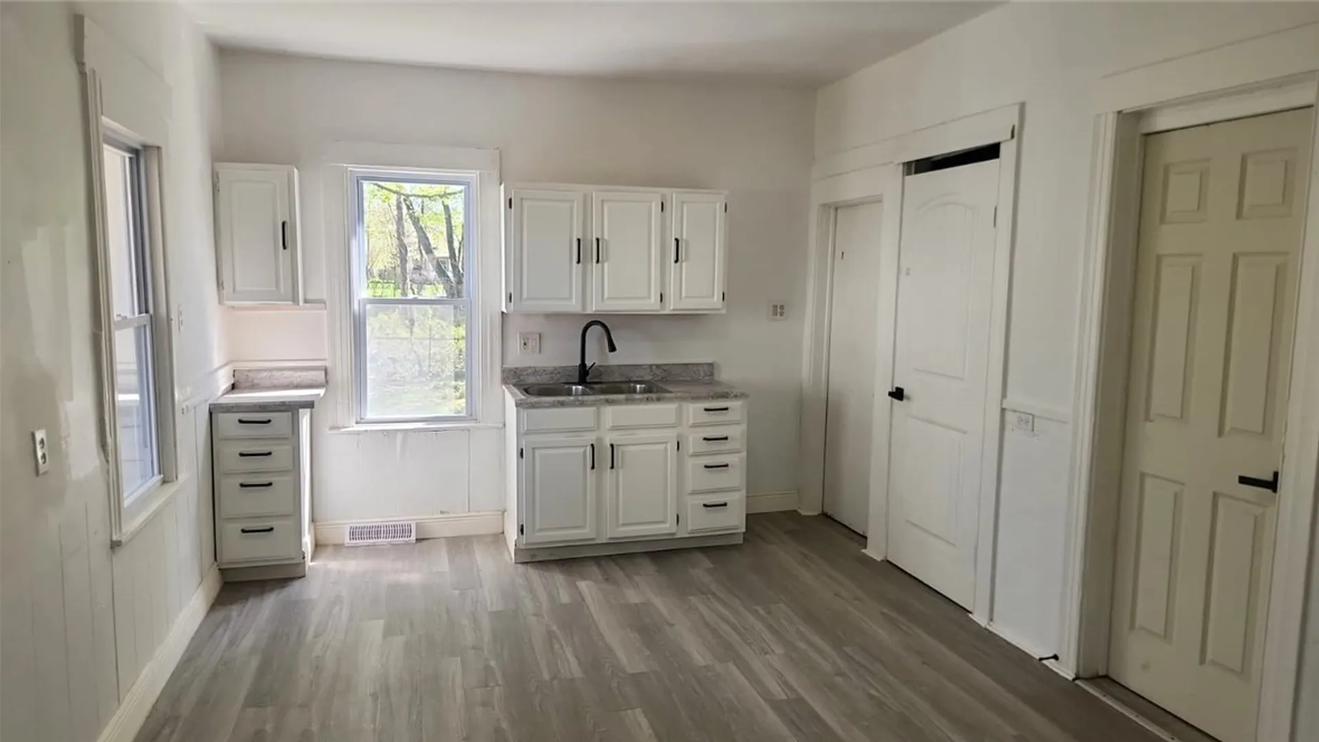 Property at 43 Brayer Street, Rochester, NY 14606 5