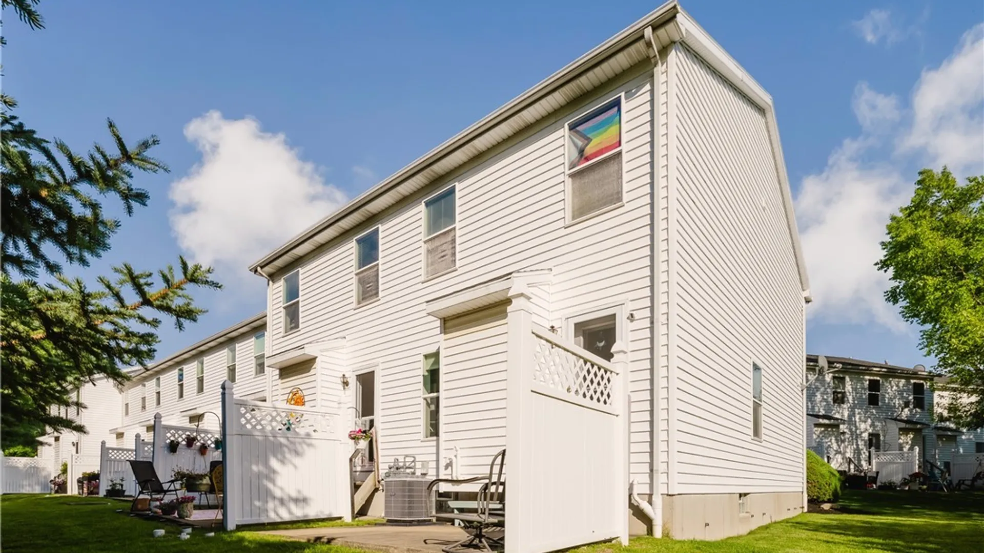 Property at 451 3rd Avenue, Amherst, NY 14221 3