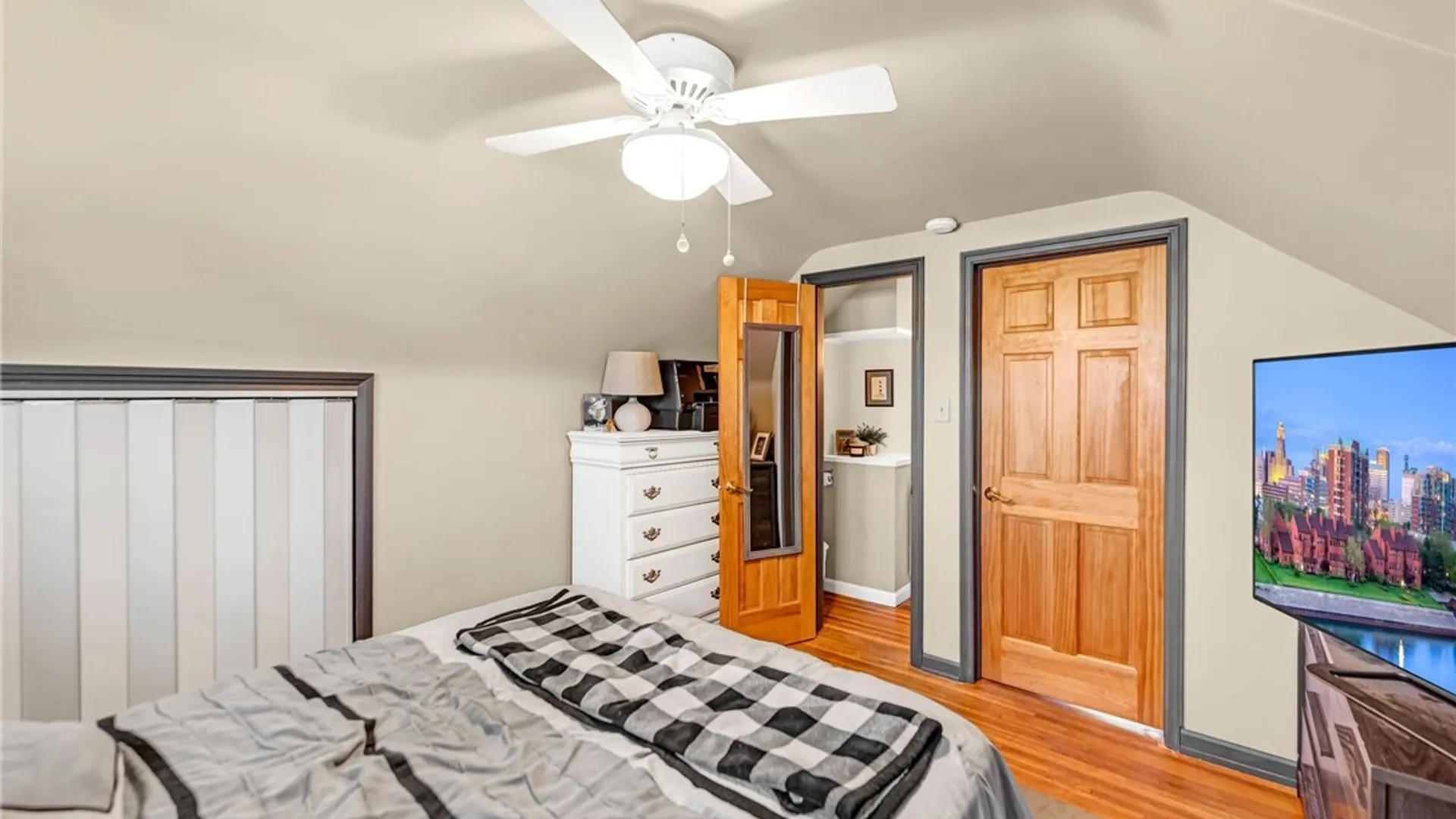 Property at 252 Royal Parkway, Amherst, NY 14221 26