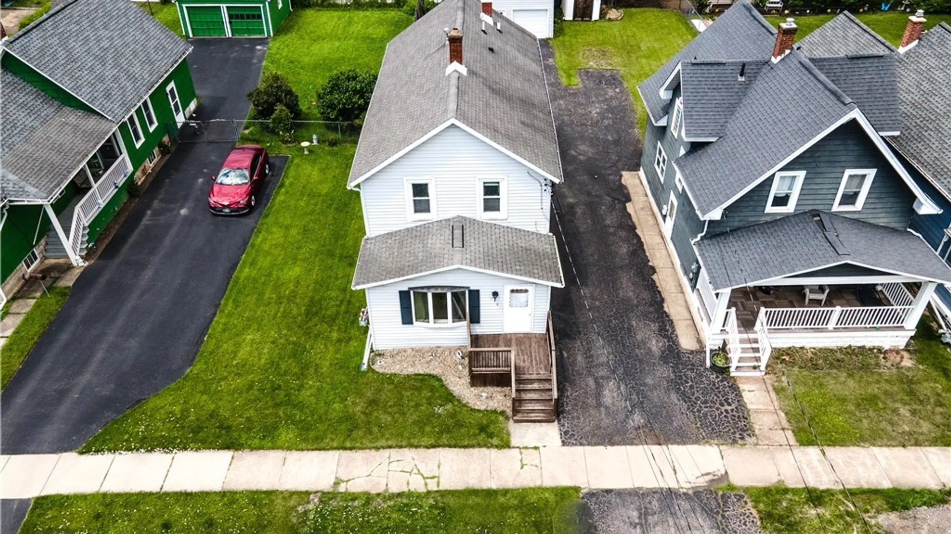 Property at 570 Broad Street, Tonawanda, NY 14150 3