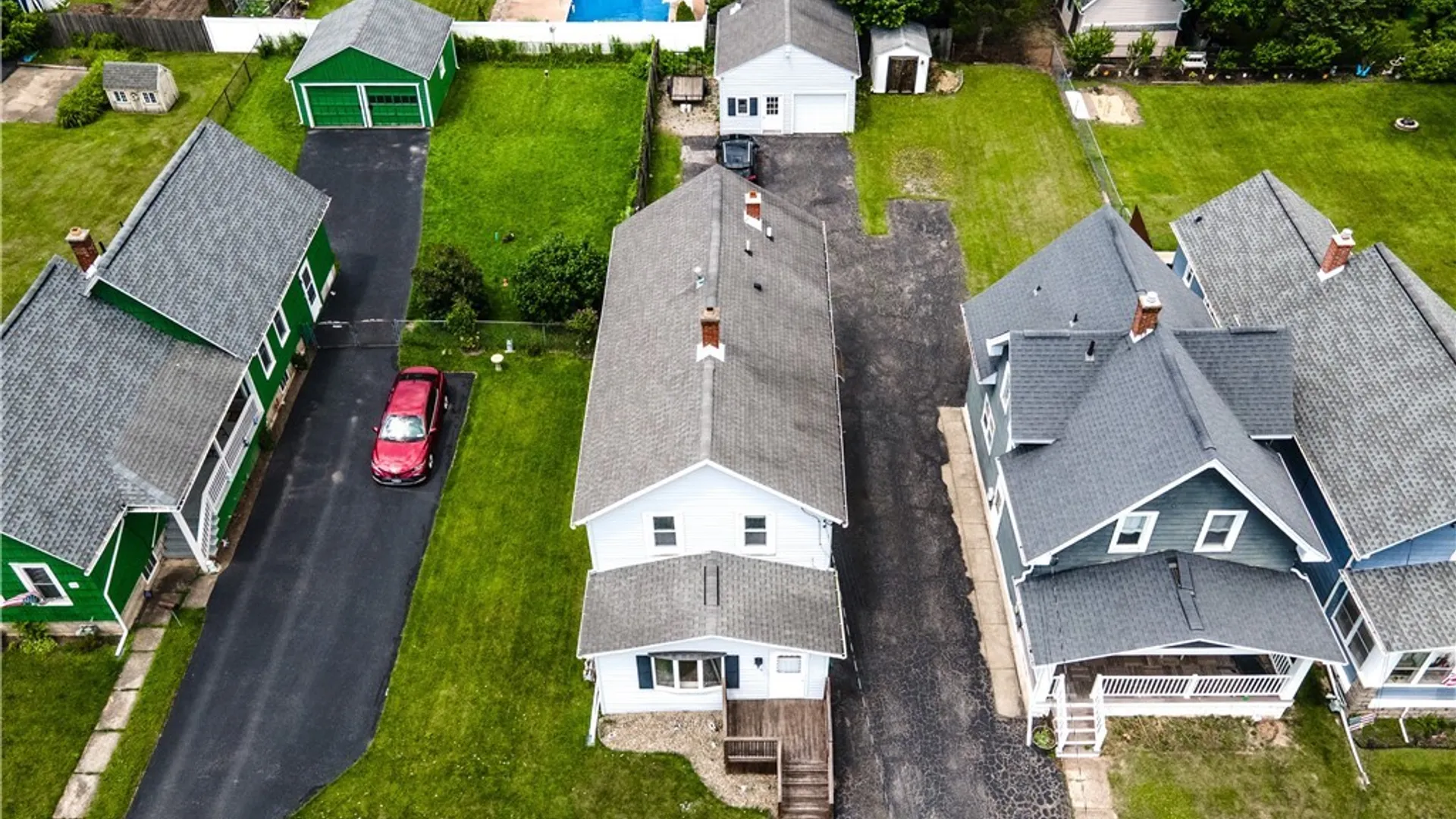 Property at 570 Broad Street, Tonawanda, NY 14150 4