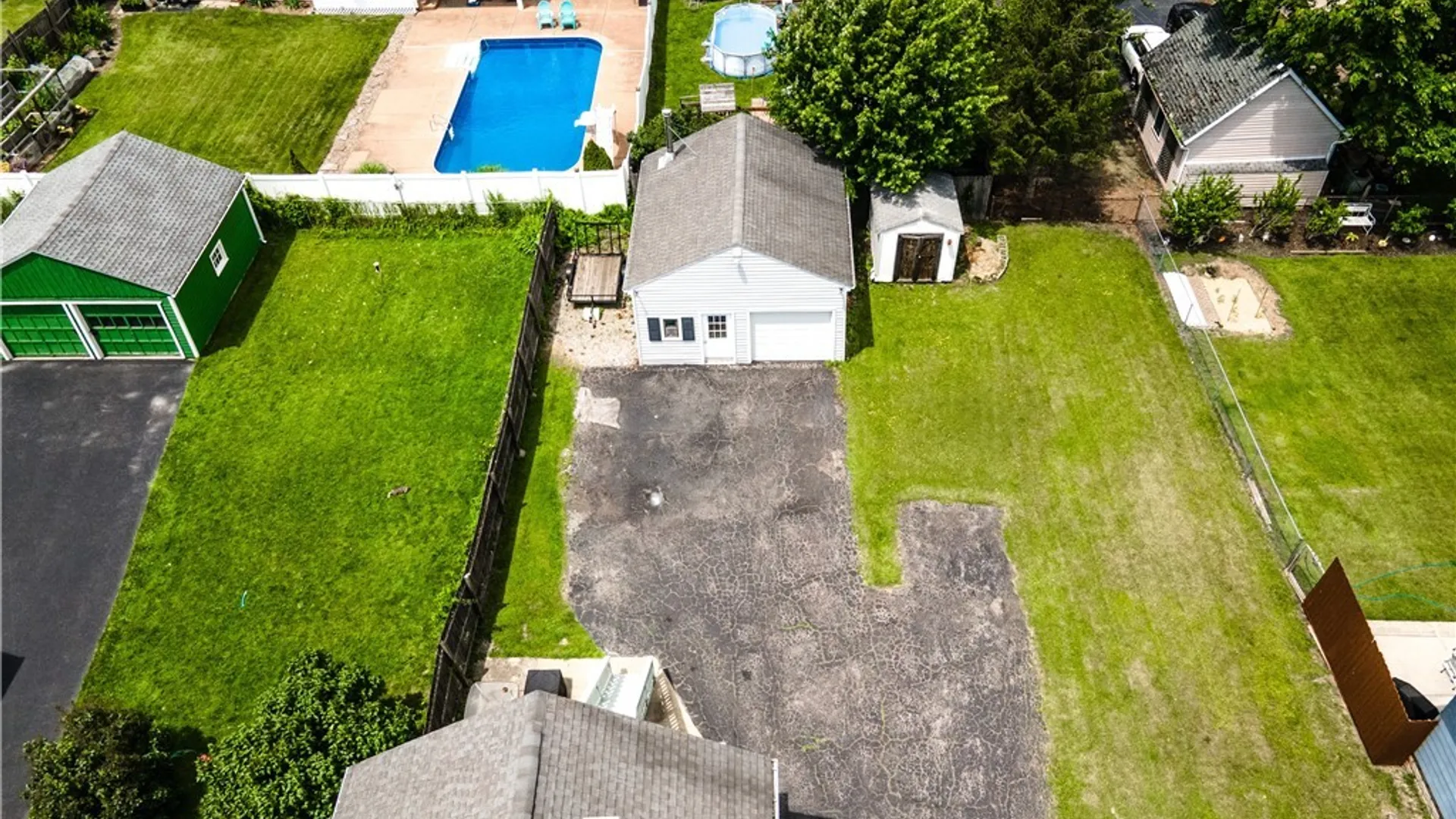 Property at 570 Broad Street, Tonawanda, NY 14150 6