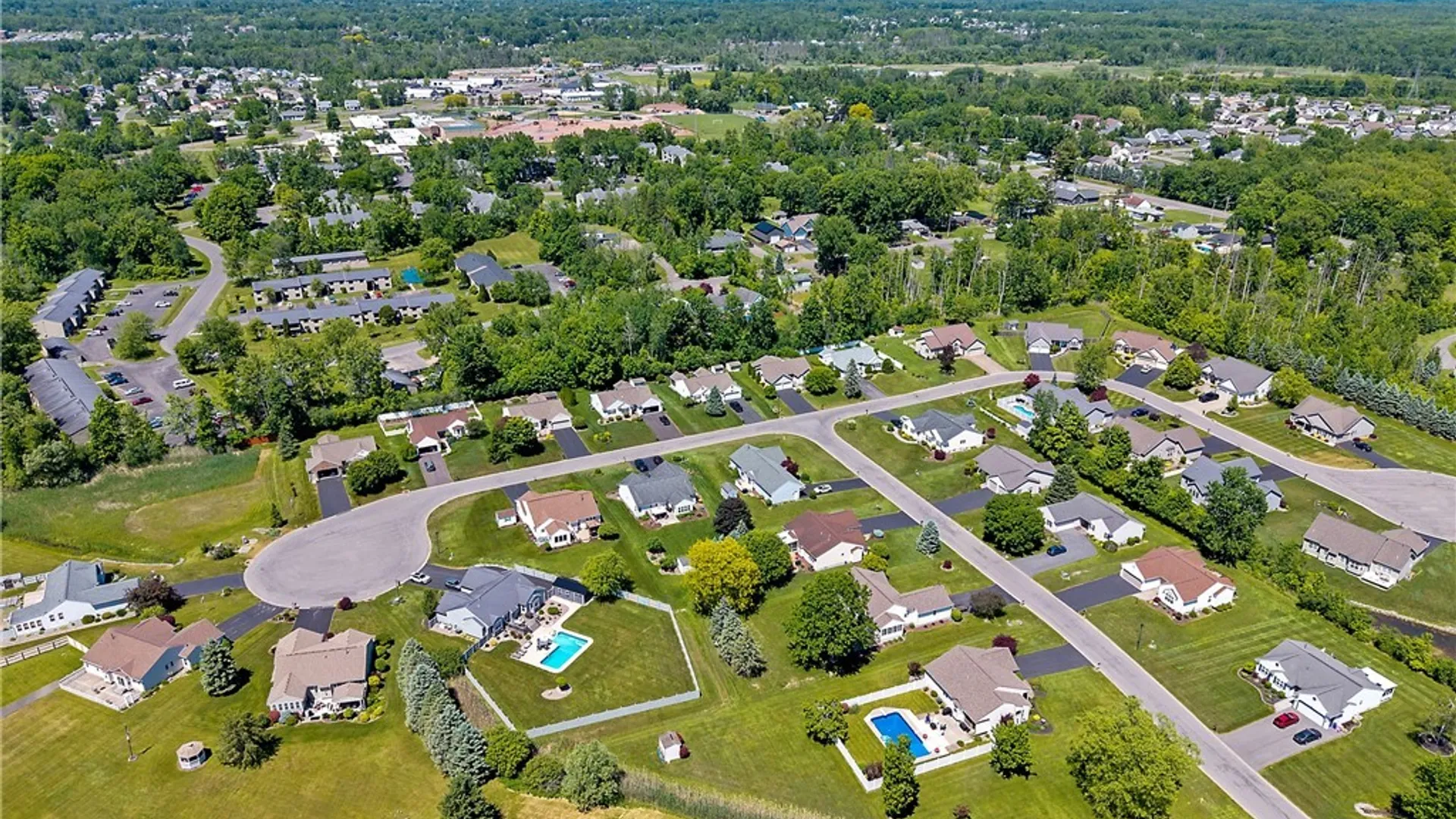 Property at 7921 Rose Court Drive, Cicero, NY 13039 2