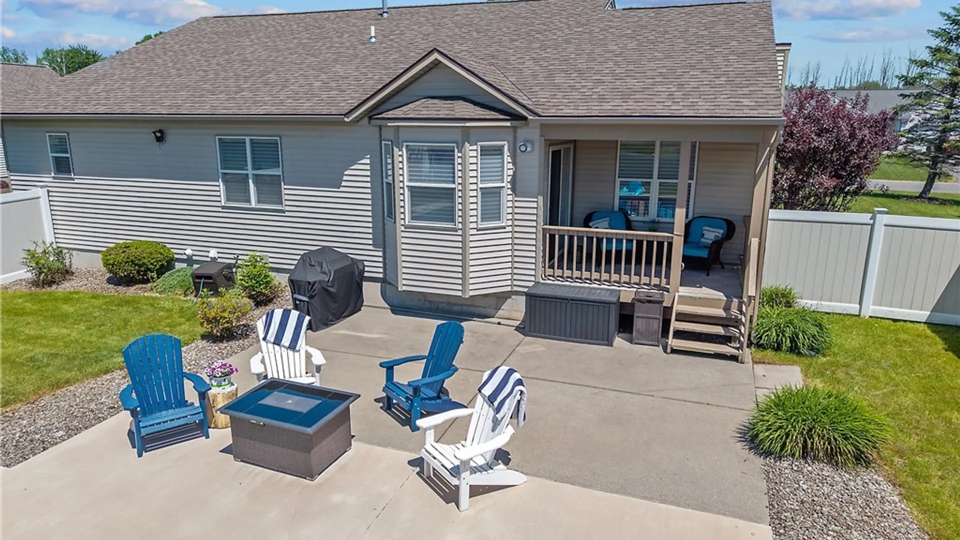Property at 7921 Rose Court Drive, Cicero, NY 13039 26
