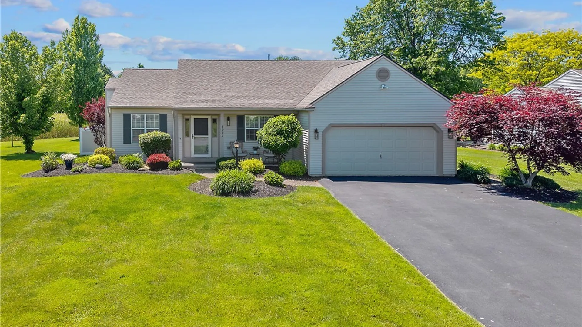 Property at 7921 Rose Court Drive, Cicero, NY 13039 34