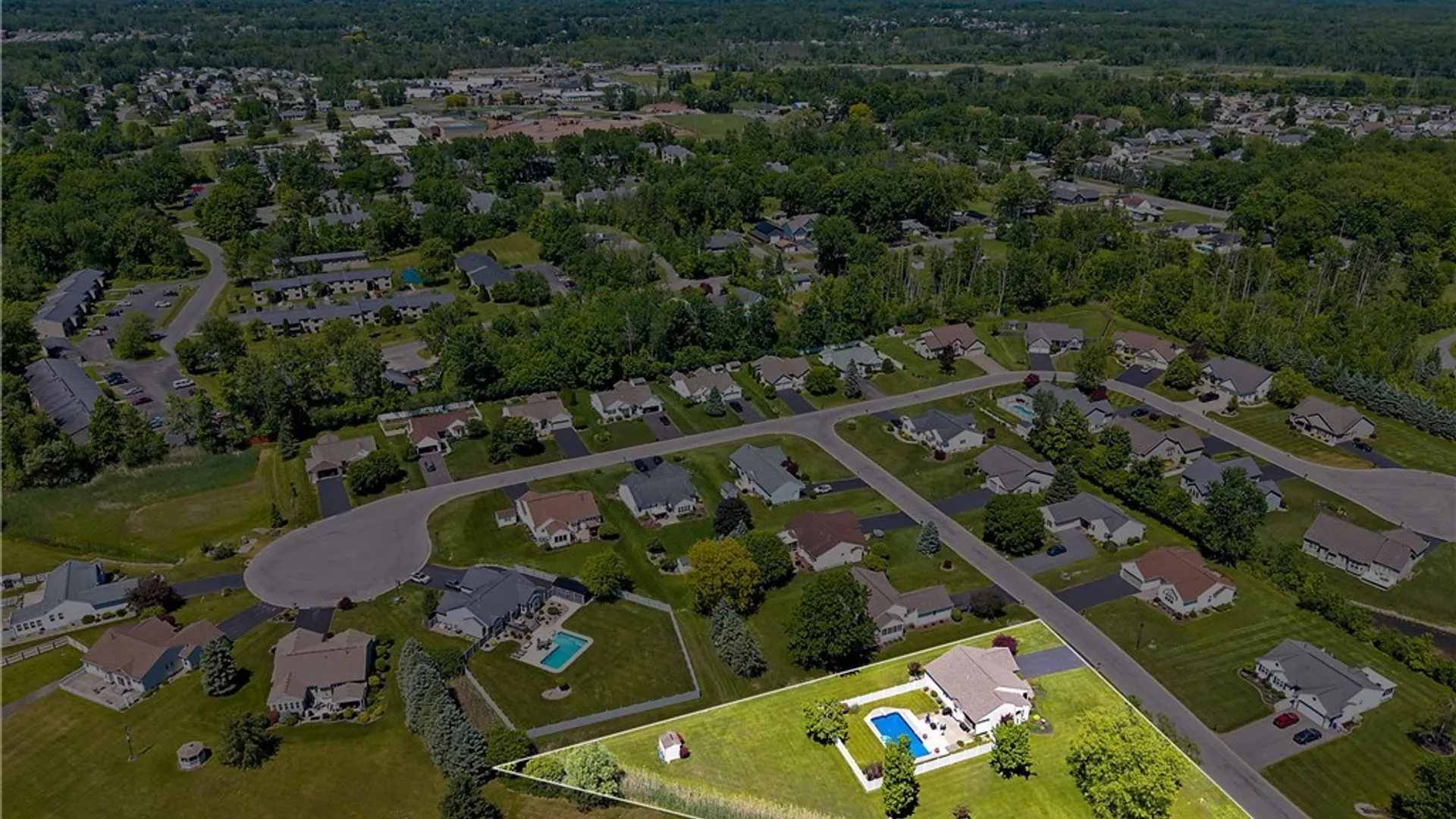 Property at 7921 Rose Court Drive, Cicero, NY 13039 39