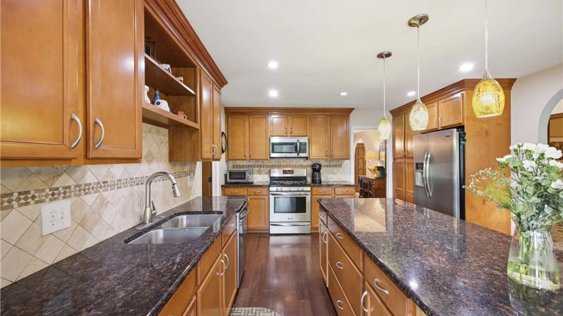 Property at 220 Crestwood Court, Amherst, NY 14221 11