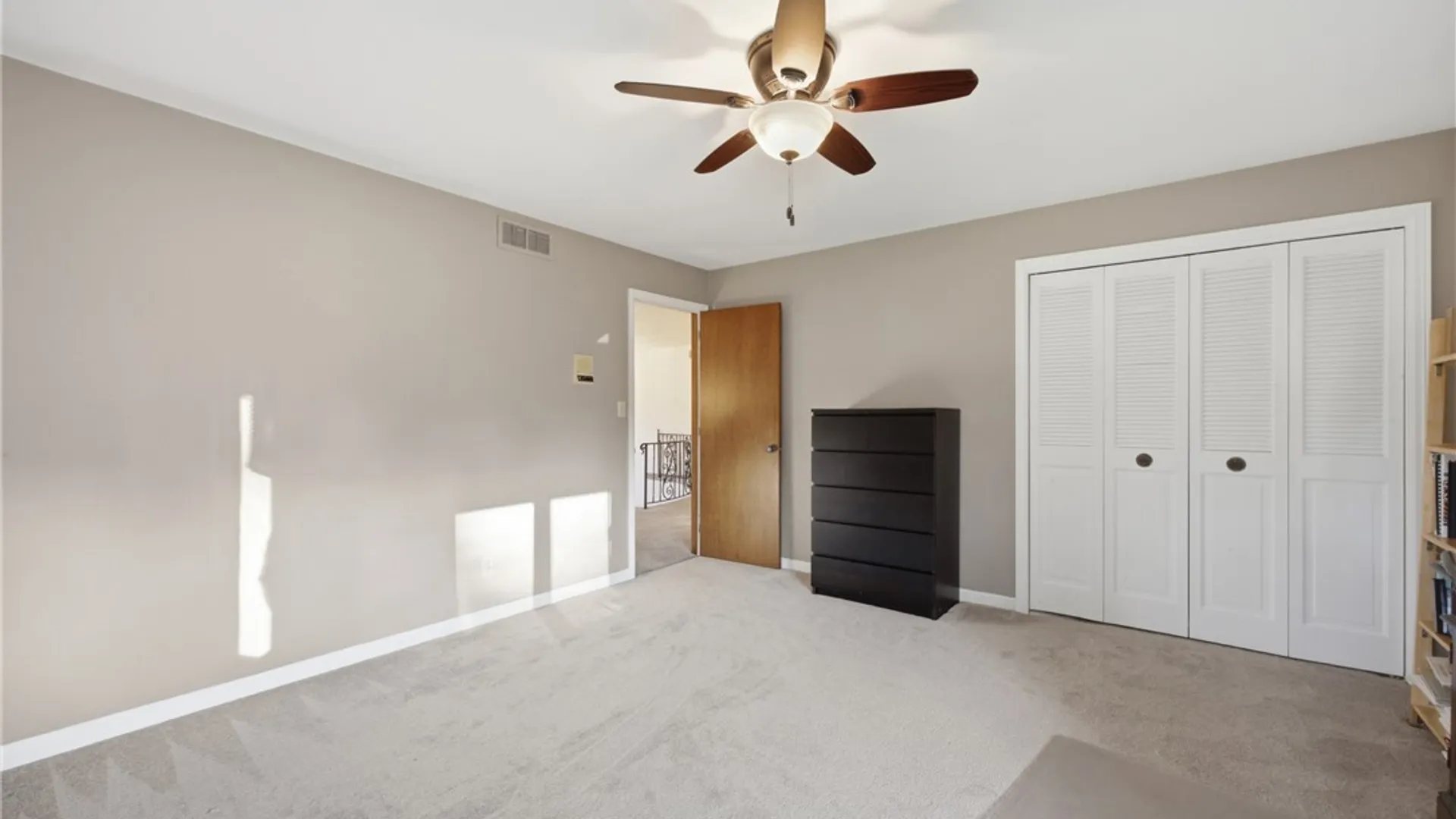 Property at 220 Crestwood Court, Amherst, NY 14221 38