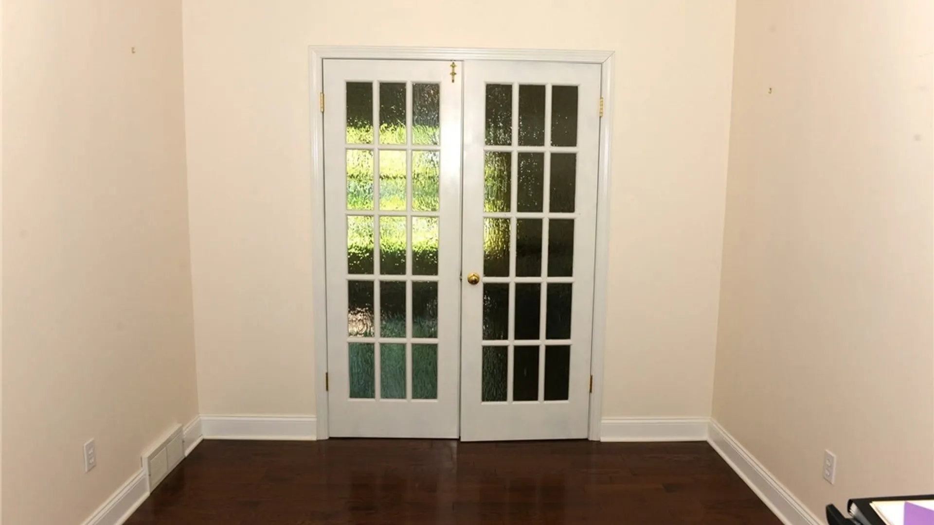 Property at 200 Deerwood Lane, Grand Island, NY 14072 12
