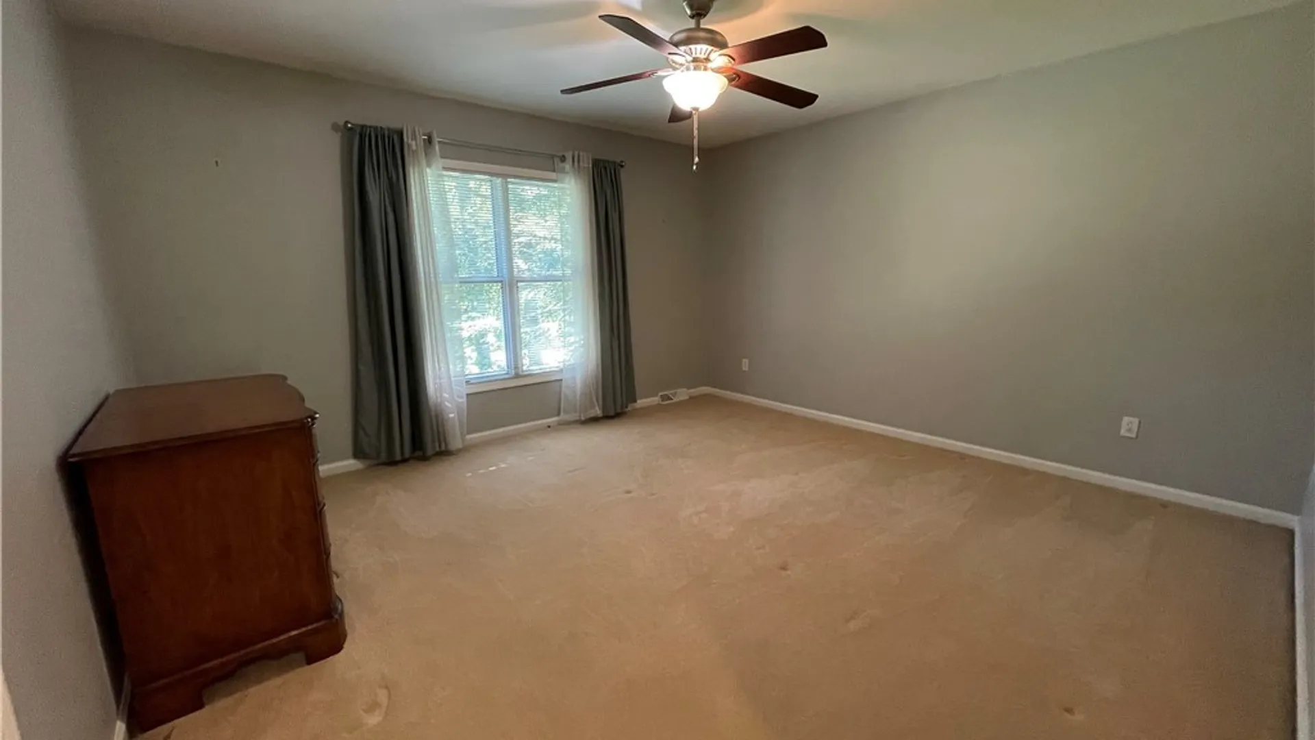 Property at 200 Deerwood Lane, Grand Island, NY 14072 21
