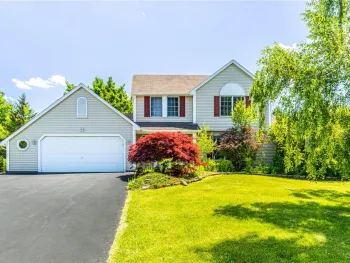 Property at 531 Brixton Trail, Webster, NY 14580