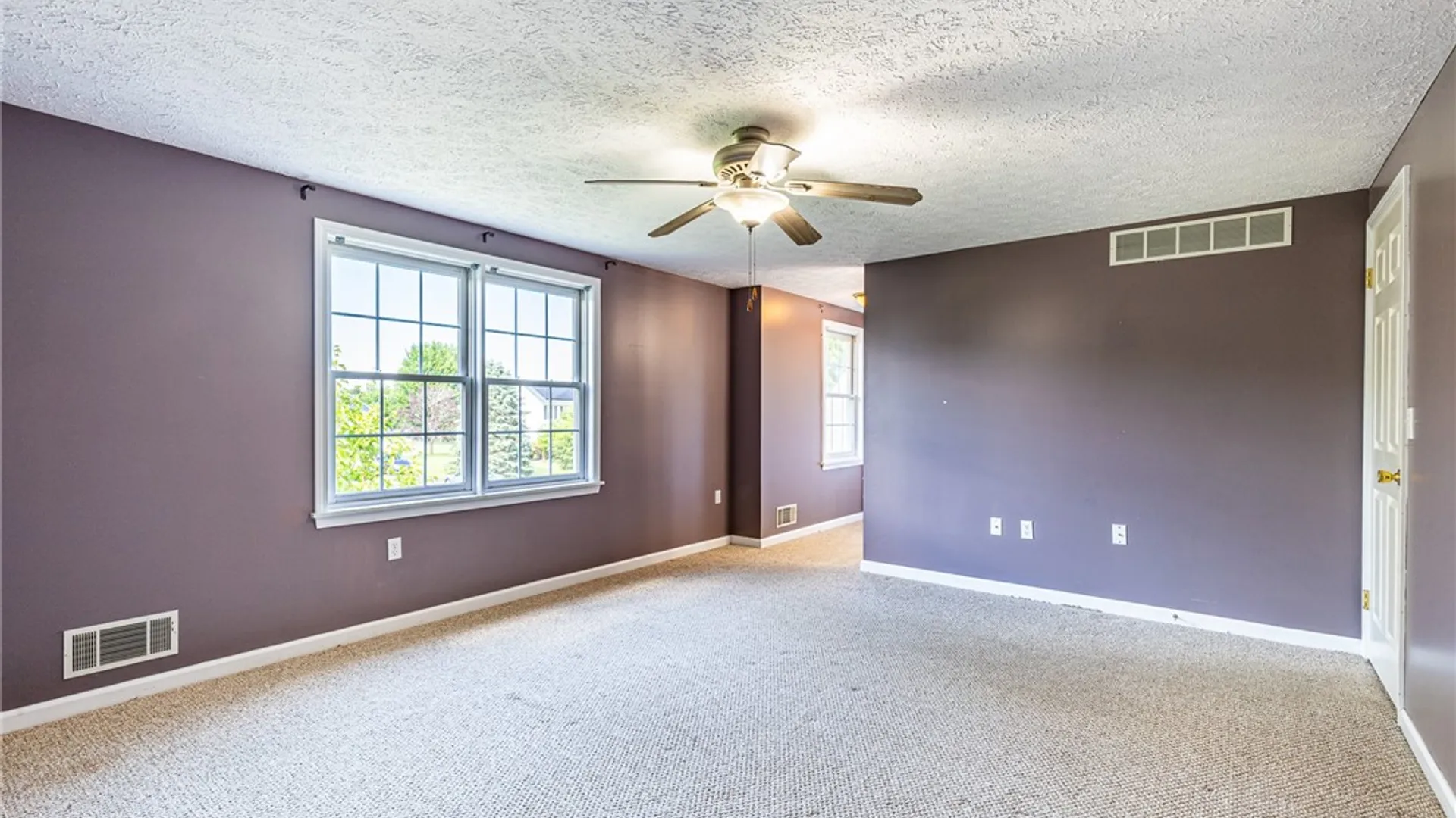 Property at 531 Brixton Trail, Webster, NY 14580 32