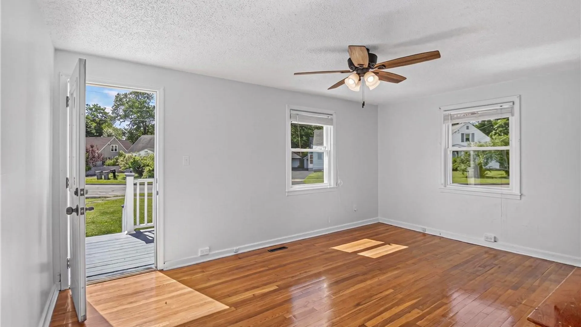 Property at 903 Cayuga Street, Rome, NY 13440 5