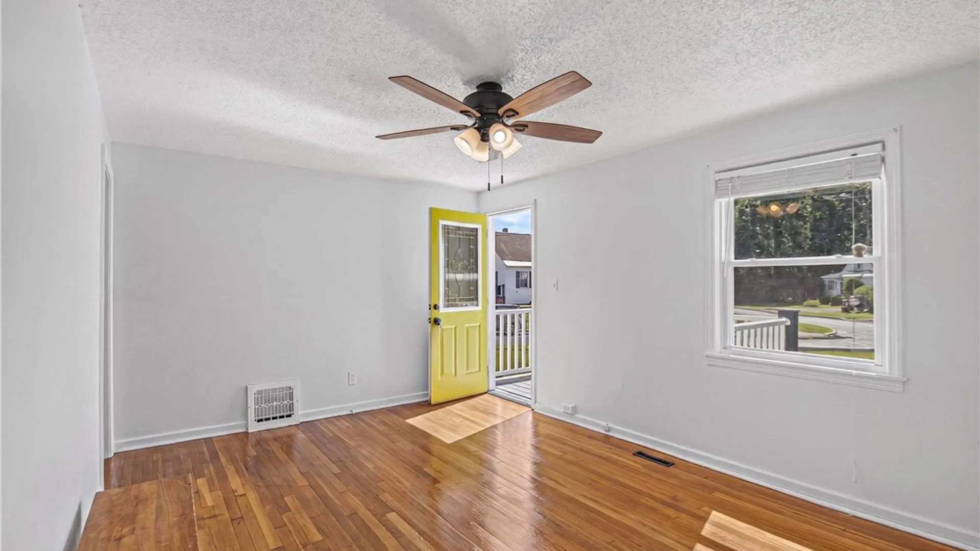 Property at 903 Cayuga Street, Rome, NY 13440 6