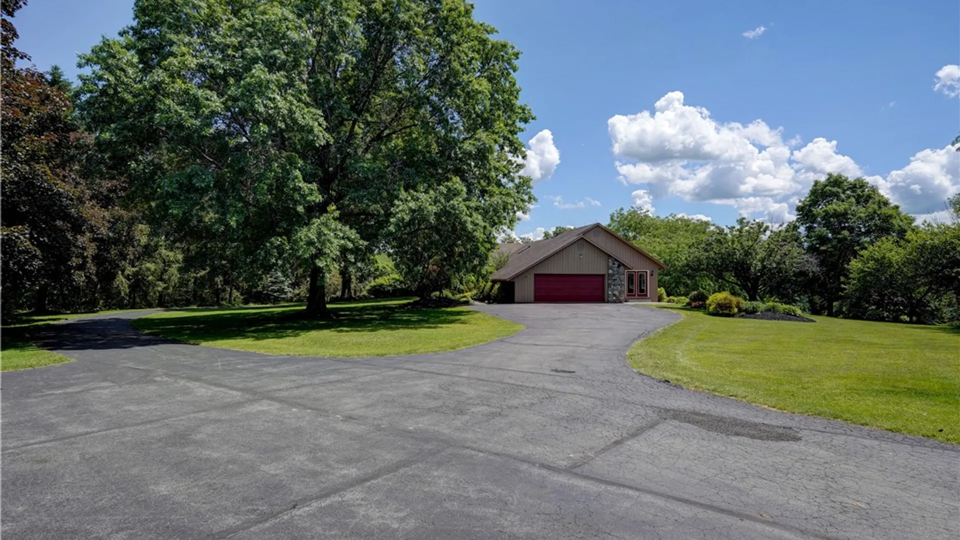Property at 1893 Cordon Bleu Drive, West Bloomfield, NY 14475 49